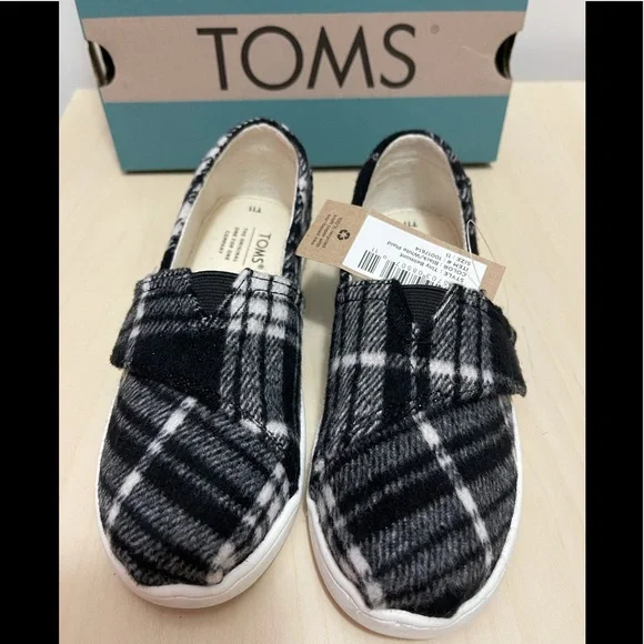 Toms | Shoes | Nib Toms Black White Houndstooth Plaid  display picture 1